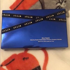 Stila Blue Realm Palette